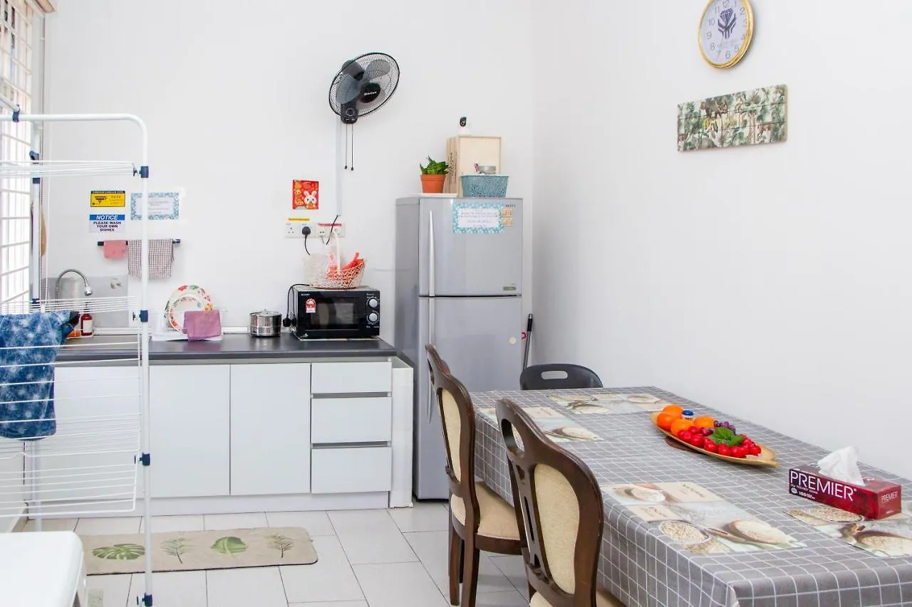Just Stay Inn Guest House Malacca Homestay